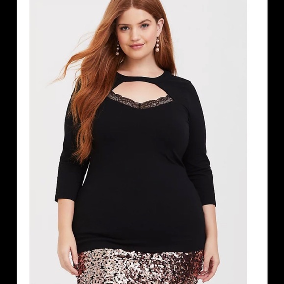 torrid Tops - Torrid NWT BLACK CUTOUT NECK LACE FOXY TOP